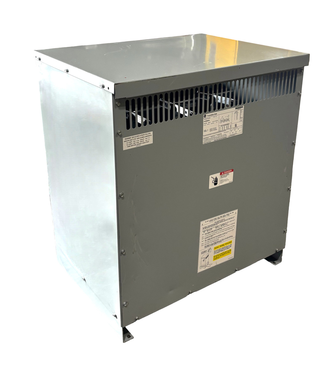 GE 9T83B3874 | 75 kVA 3-Phase Type QL Dry-Type Transformer | 480V to 208Y/120V