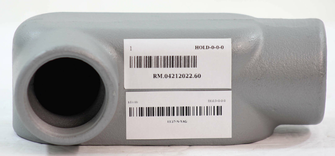 Appleton LL57 Conduit Body Material: Malleable Iron Diameter: 1-1/2 Inch Form 7, O-Z/Gedney