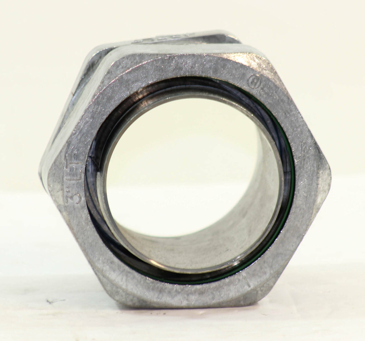 Bridgeport 437-LT2 Connector 3 Inch Zinc Die Cast Liquid Tight Straight
