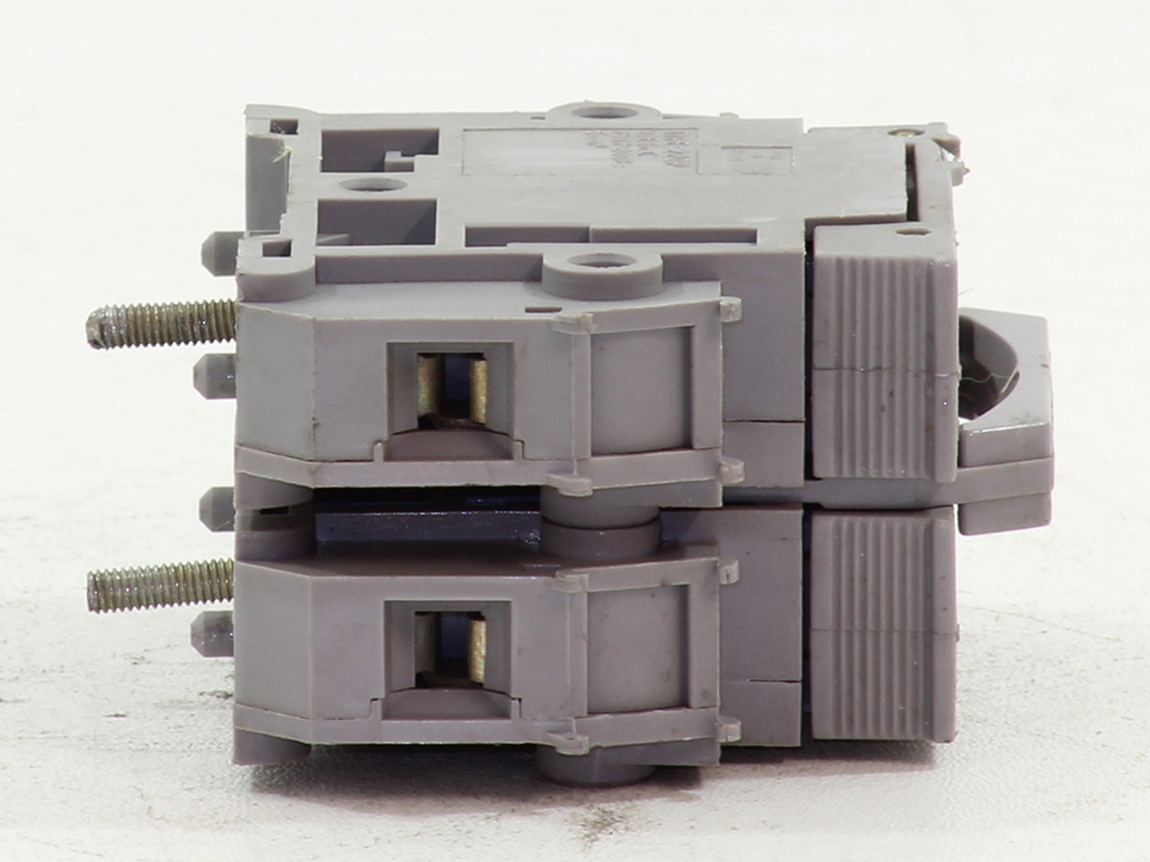 ENTRELEC A8F3 Fuse Holder 32A 500V 2P Fuse Type22.0P