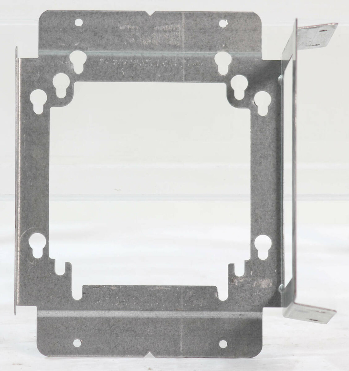 Thomas and Betts SSF SH2346 Steel Box Support Bracket Pre-Galvanized, With Legs For Metal Studs Steel