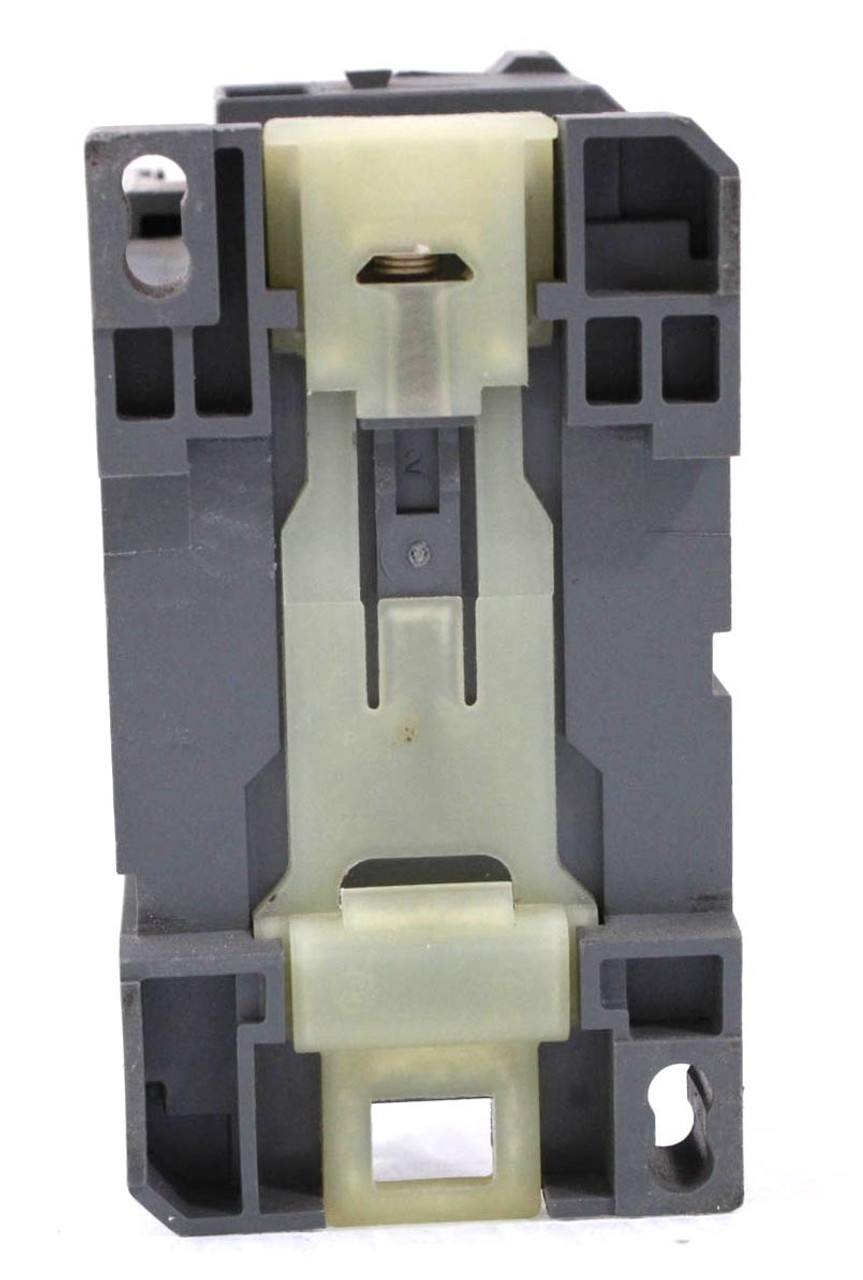 ABB 140104164-001 Contactor Relay 10A Coil 24VDC KC44E
