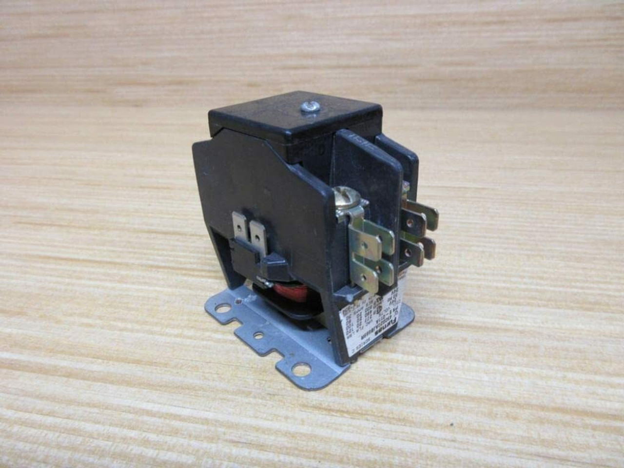 Furnas 45CG20AJB669R Contactor  2P Coil 20A 24V 50Hz/24V 60Hz Series C