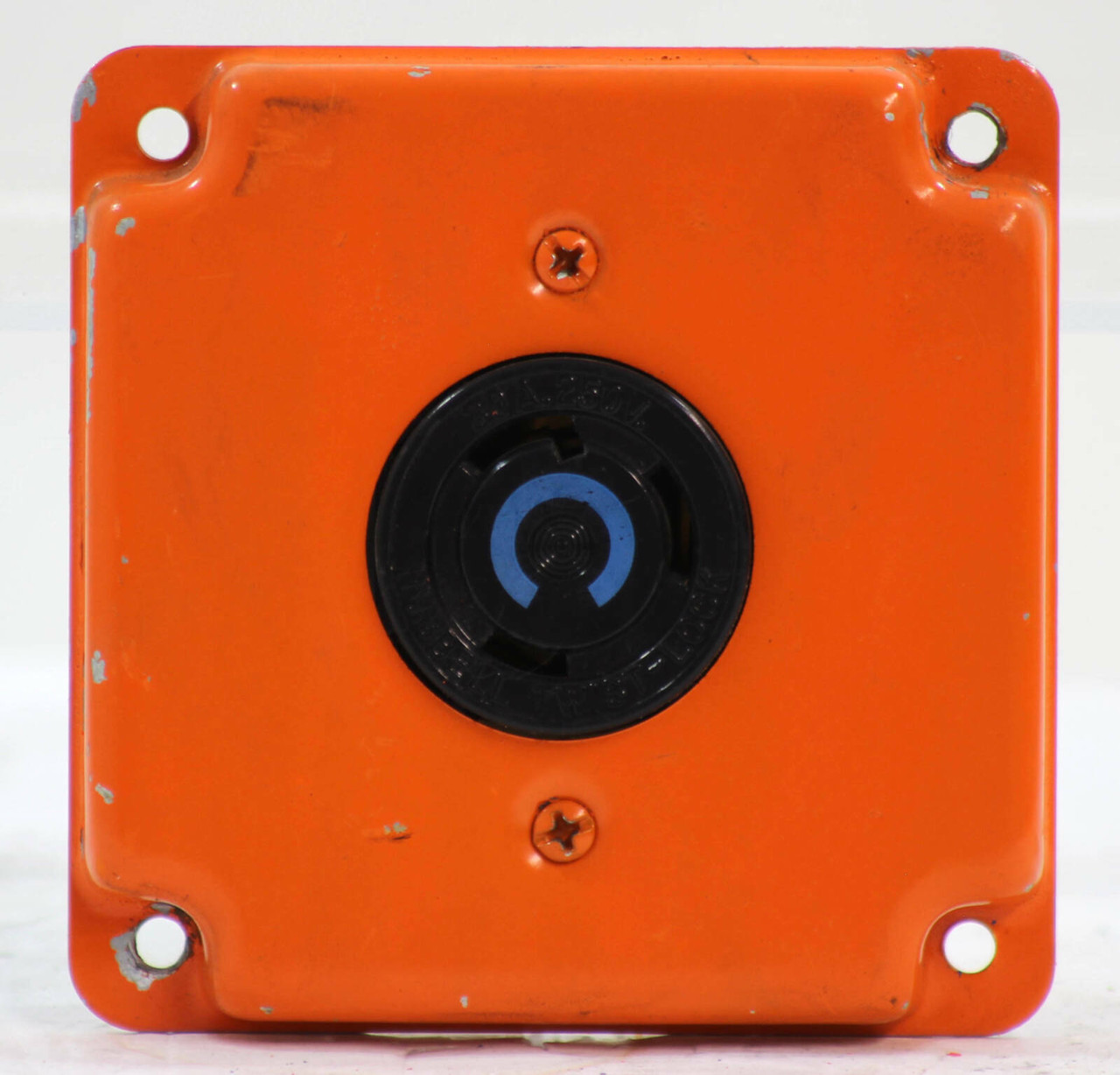 Hubbell HBL2620 Receptacle Inside Orange Face Plate 30A 250v 2 Pole 3 Wire Grounding NEMA L6-30R