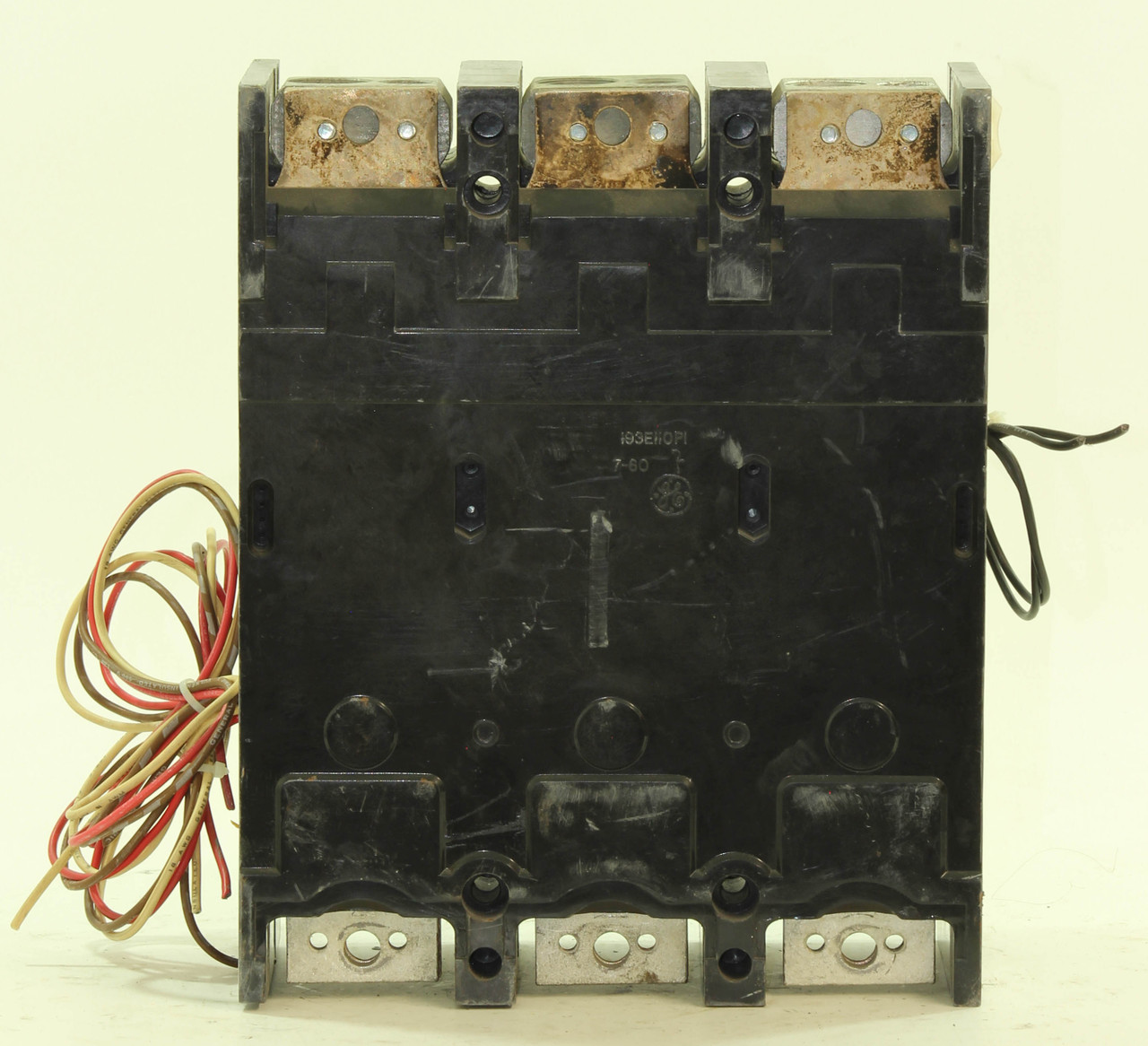 General Electric TJK636Y600 Switch 600A 600V 3P 22KA 48VDC Shunt Trip, 3 Auxiliary Switches