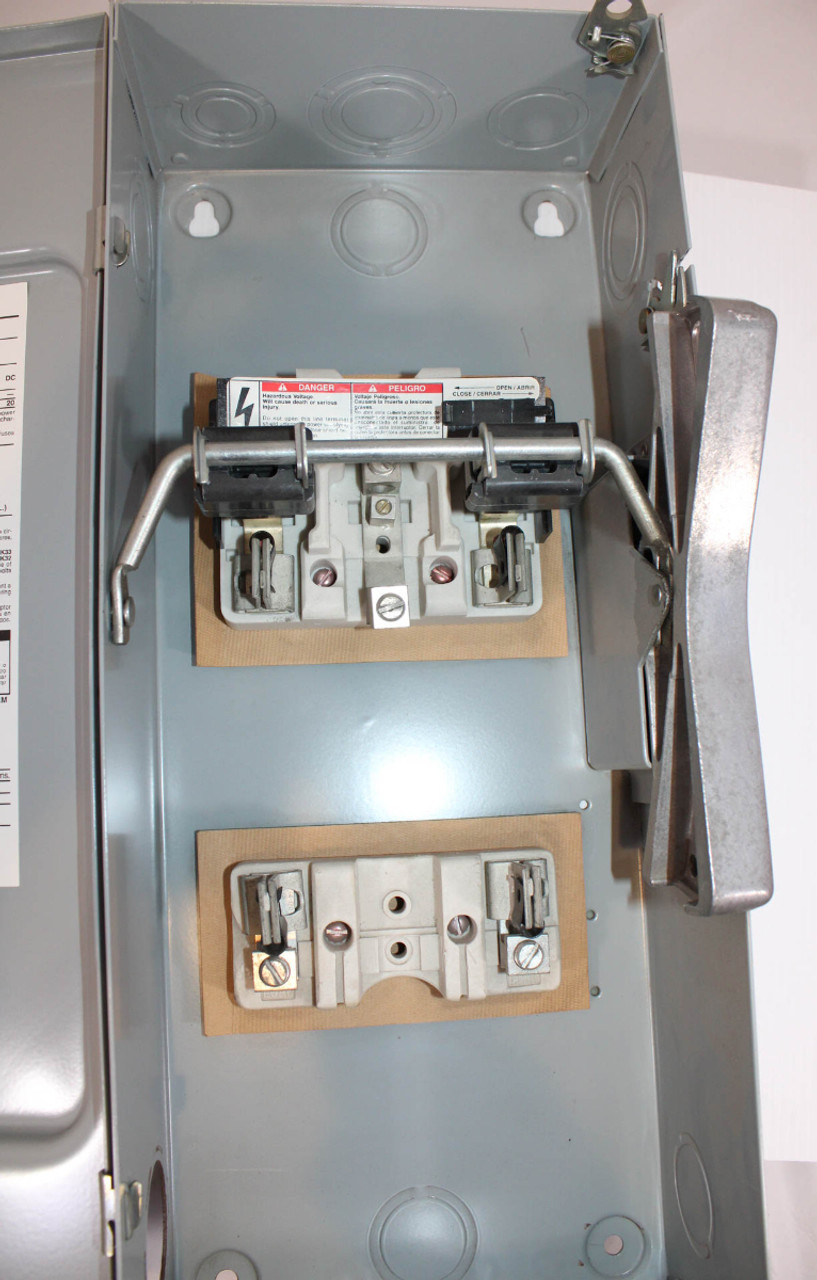 Siemens JN323 Vacu-Break Switch 100A 240V 3P NEMA: 1 Fusible: Yes With Clampmatic Contacts