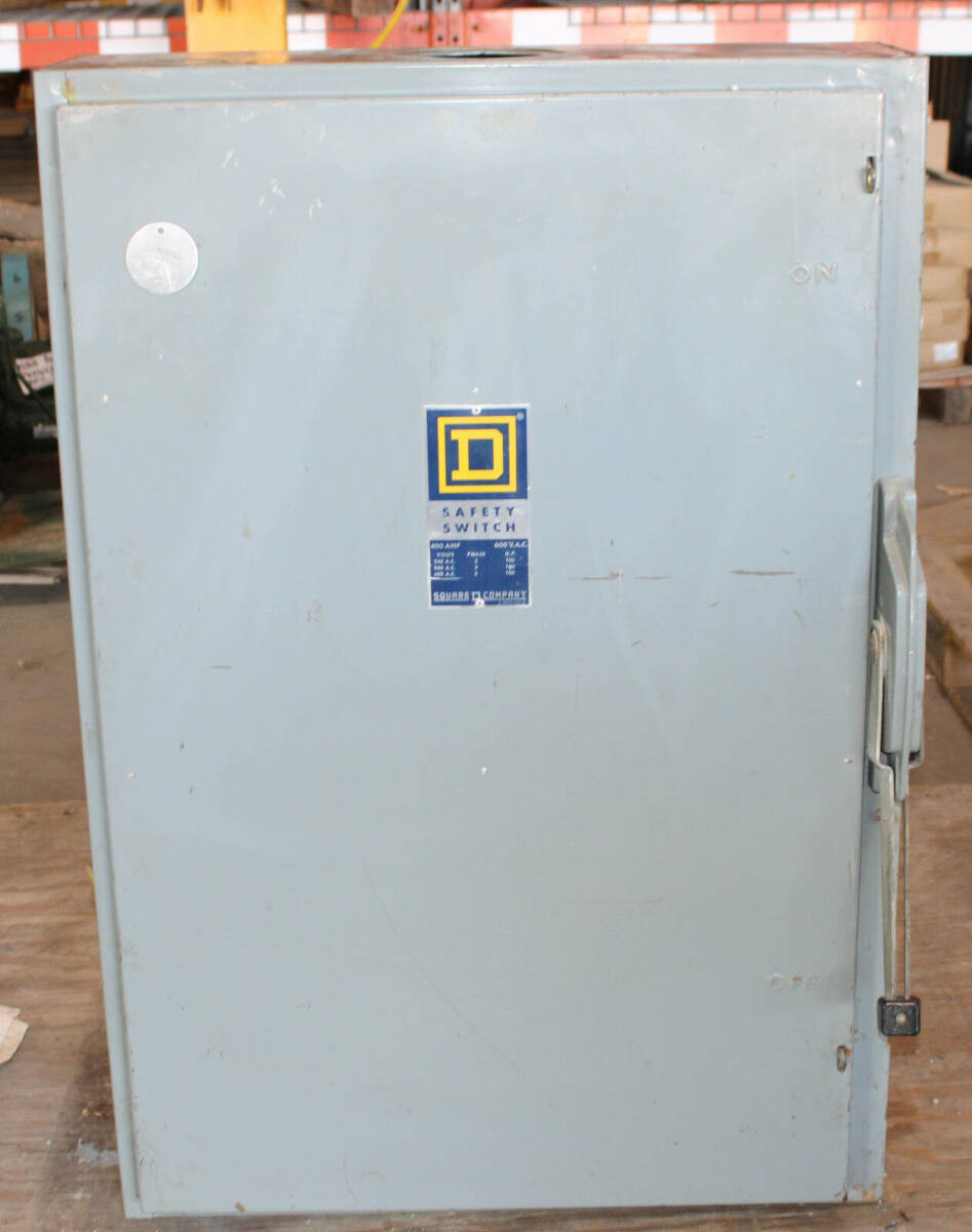 Square D HU365 Heavy Duty Non-Fusible Disconnect | 400A 600V AC/DC | 3-Pole | NEMA 1 Indoor