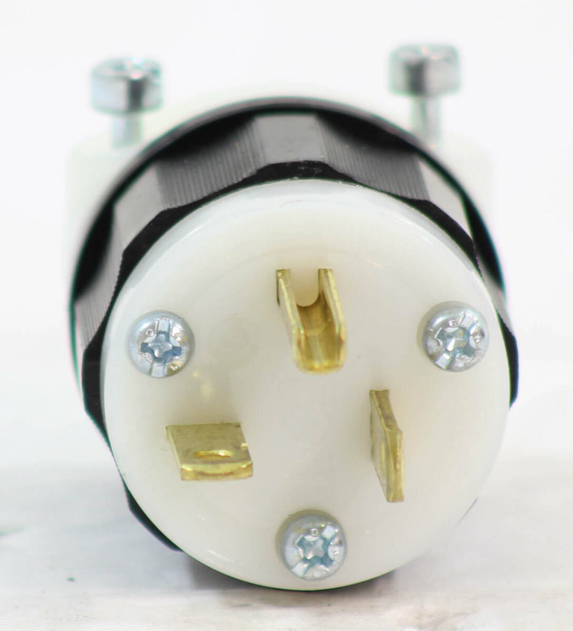 Leviton 5366-C Grounding Plug 2 Pole, 3 Wire, Straight Blade, Black