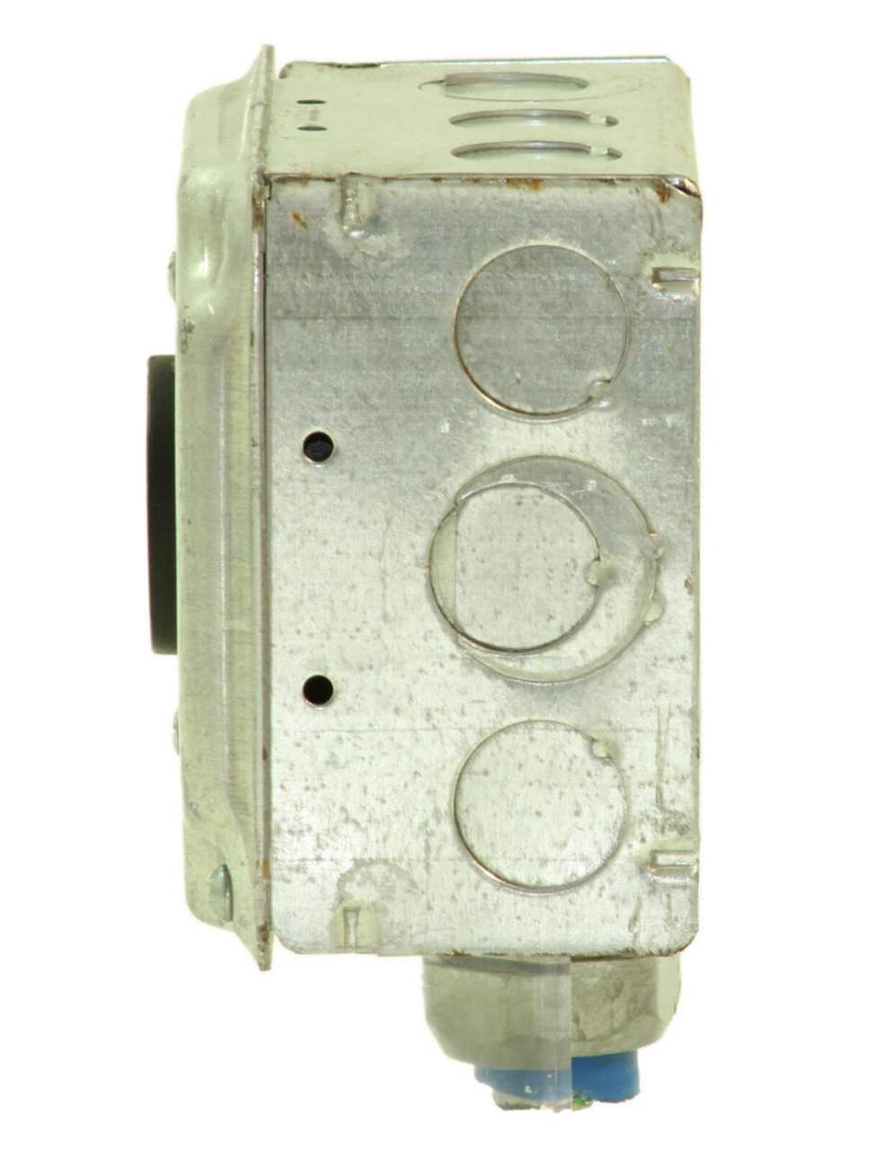 Legrand WC596/77-1 Receptacle 30A 250V 3 Pole 1 Ground 2 Phase Turnlock Black