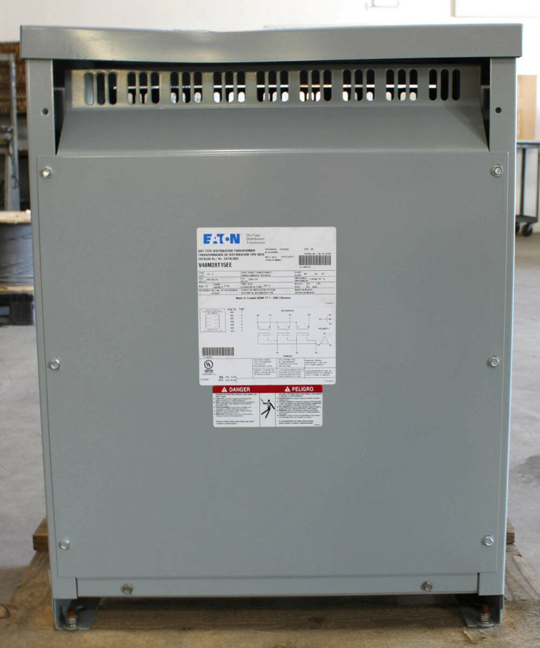 Eaton V48M28T15EE 15kVA 3-Phase Transformer 480V/208Y/120V 150°C Rise Aluminum Coil