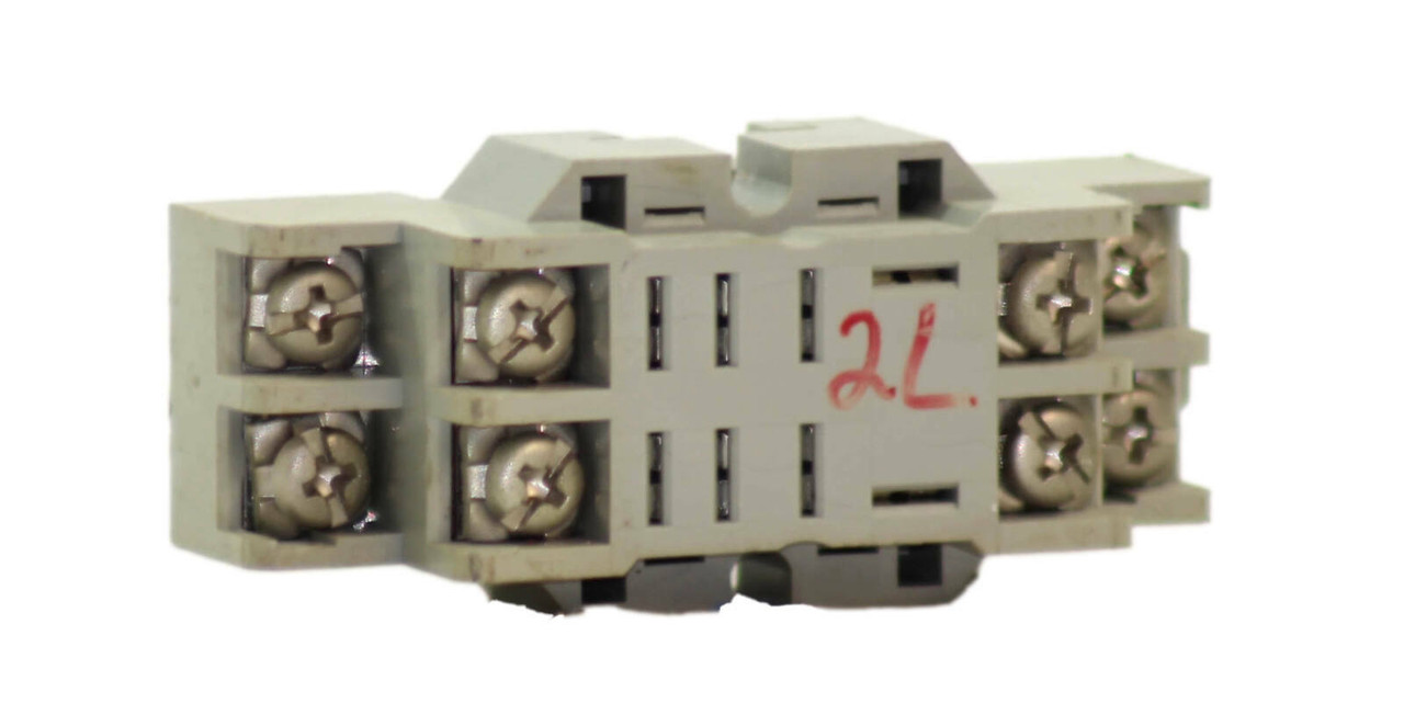 IDEC SH2B-05 Relay Socket 10A 300V 2P 8 Pins Din Rail Mount Screw Type