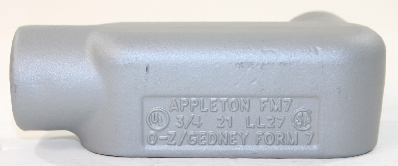 Appleton LL27 Conduit Body 3/4 Inch Iron Alloy Form 7