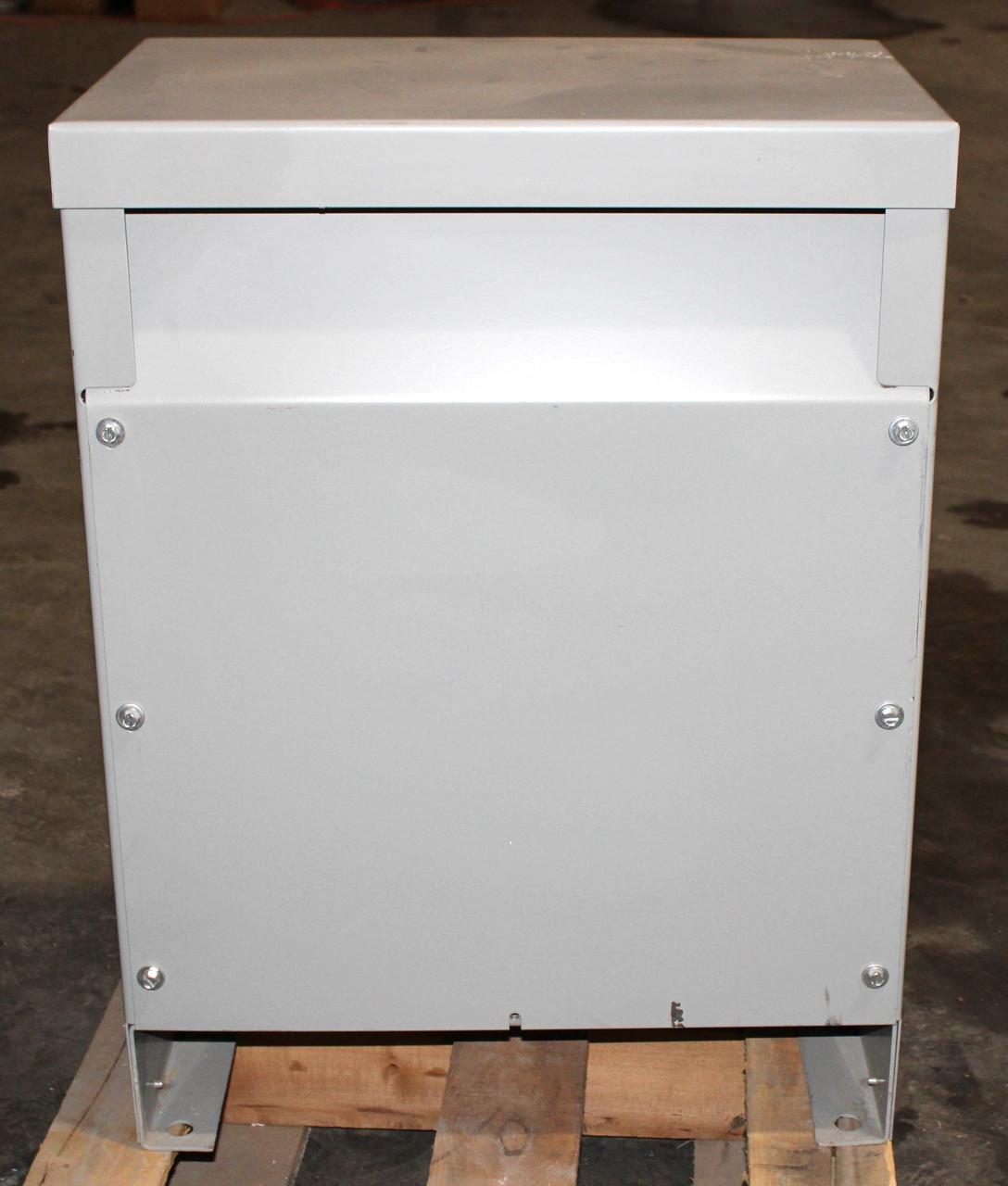 MGM HT15A3K2-D16 Transformer 15kVA Primary: 480V Delta Secondary: 240Y/120V 3Ph