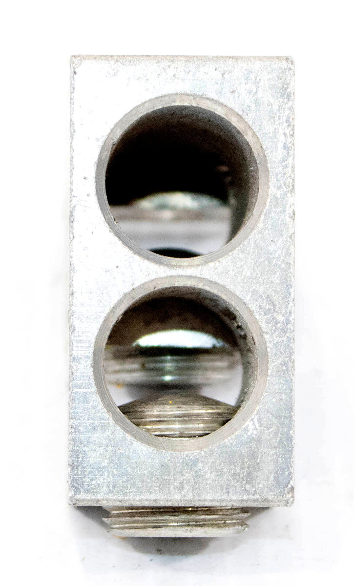 Burndy K11A30U Dual-Rated Aluminum/Copper Mechanical Lug – 6 AWG to 300 kcmil