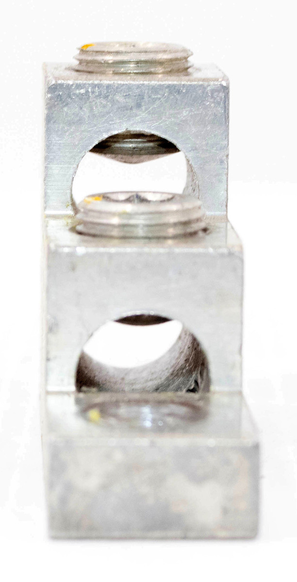 Burndy K11A30U Dual-Rated Aluminum/Copper Mechanical Lug – 6 AWG to 300 kcmil