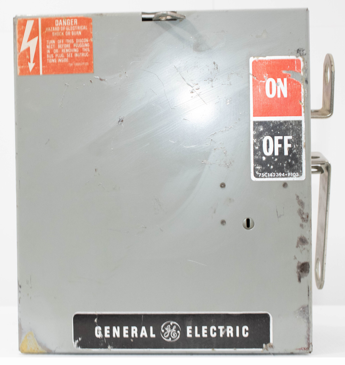 General Electric AC461R Bus Plug 30A 600V 3P 3PH Fusible Safety Switch Style 3