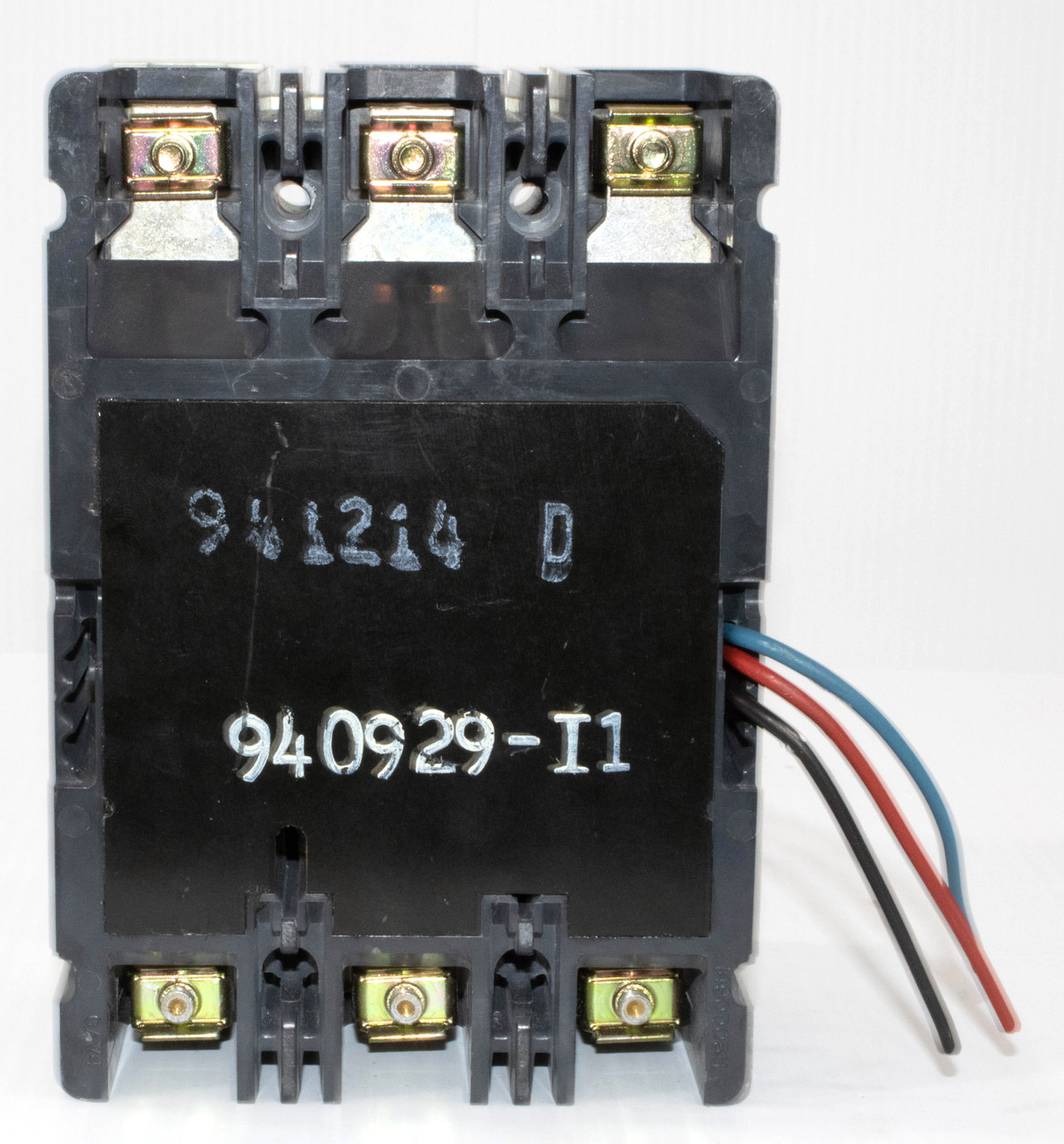 Westinghouse EHD3015A02 Breaker 15A 480V 3P 3PH 14KA AUX Fixed Magnetic Trip
