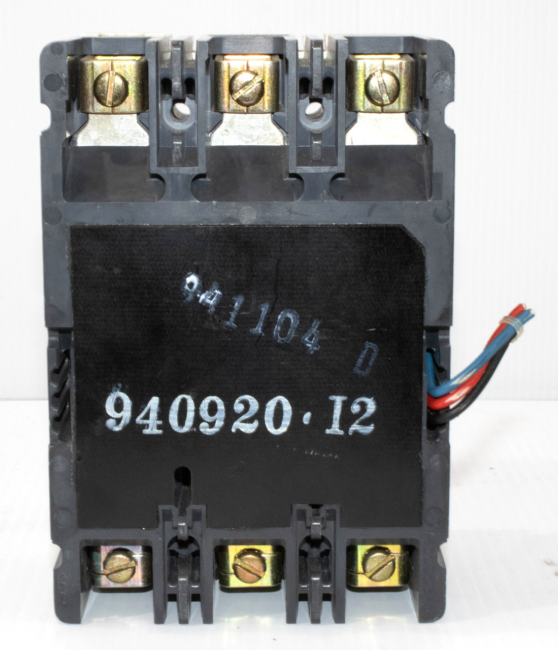 Westinghouse EHD330LA02 Breaker 30A 480V 3P 14KA AUX