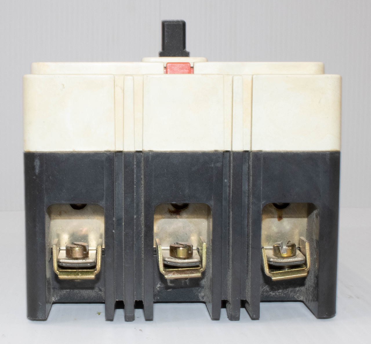 Challenger CE3020 Breaker 20A 480V 3P 14KA LI - Long Time and Instantaneous