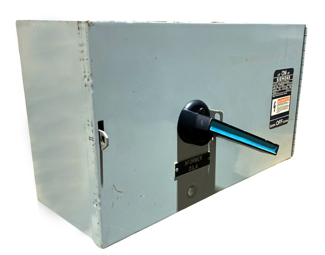 Siemens V7F3604 Vacu-Break Fusible Panel Switch | 200A, 600V, 3-Pole, Class P Fuse, 200kA AIC