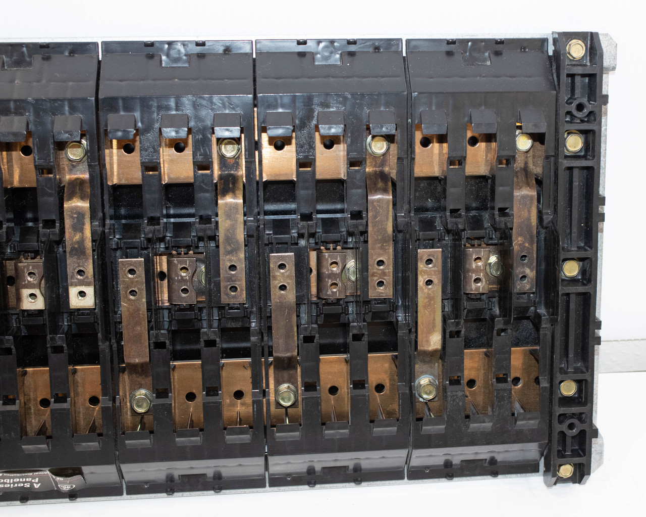 General Electric AQL3422ATX Panel Board 225A 208Y/120V 3PH 4 Wire Electrical .