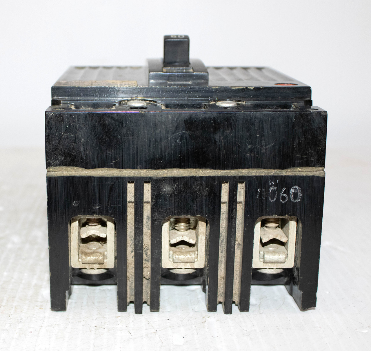 General Electric TED134060 Breaker 60A 480V 3P 18KA Thermal Magnetic .