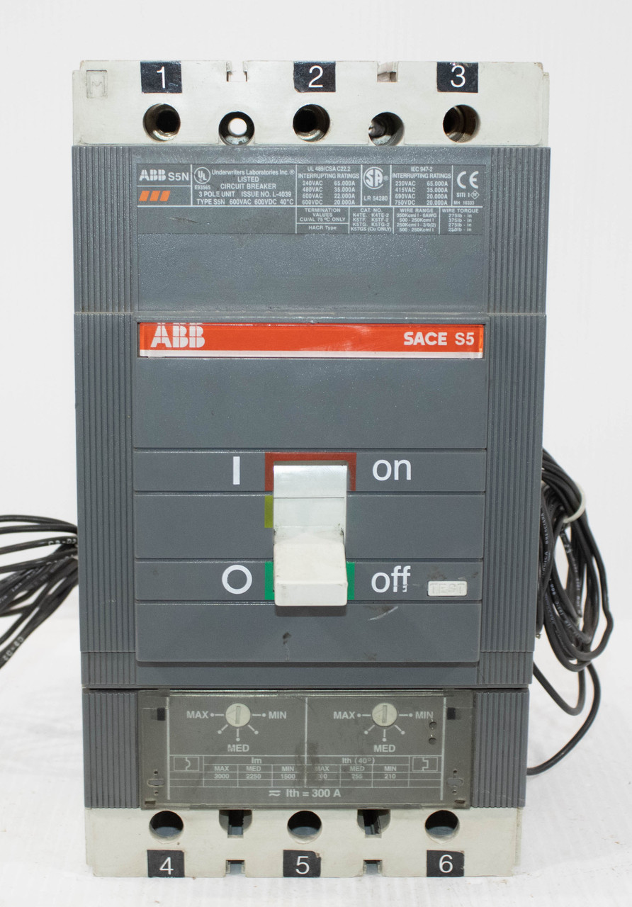 ABB S5N-3P-300A Breaker 300A 600V 3P 22KA SACE S5 SN5 Shunt + Auxiliary