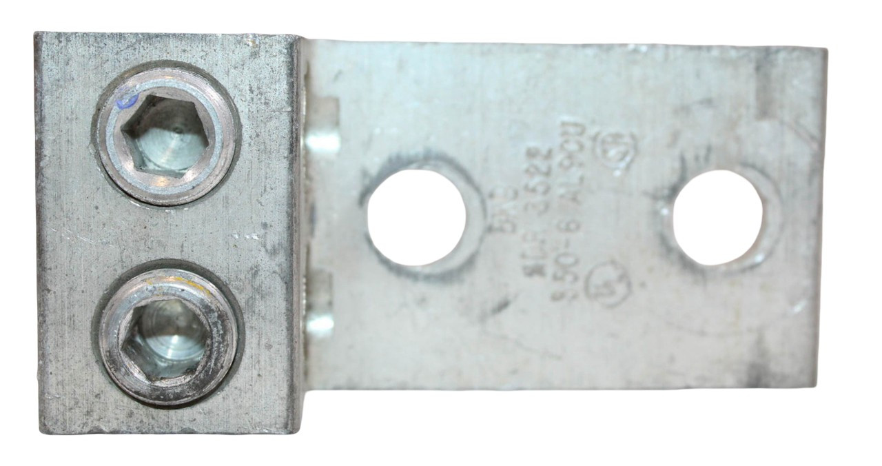 Blackburn ADR 3522 Mechanical Lug 2 Ports 2-Holes 350-6 Stud Size 1/2inch