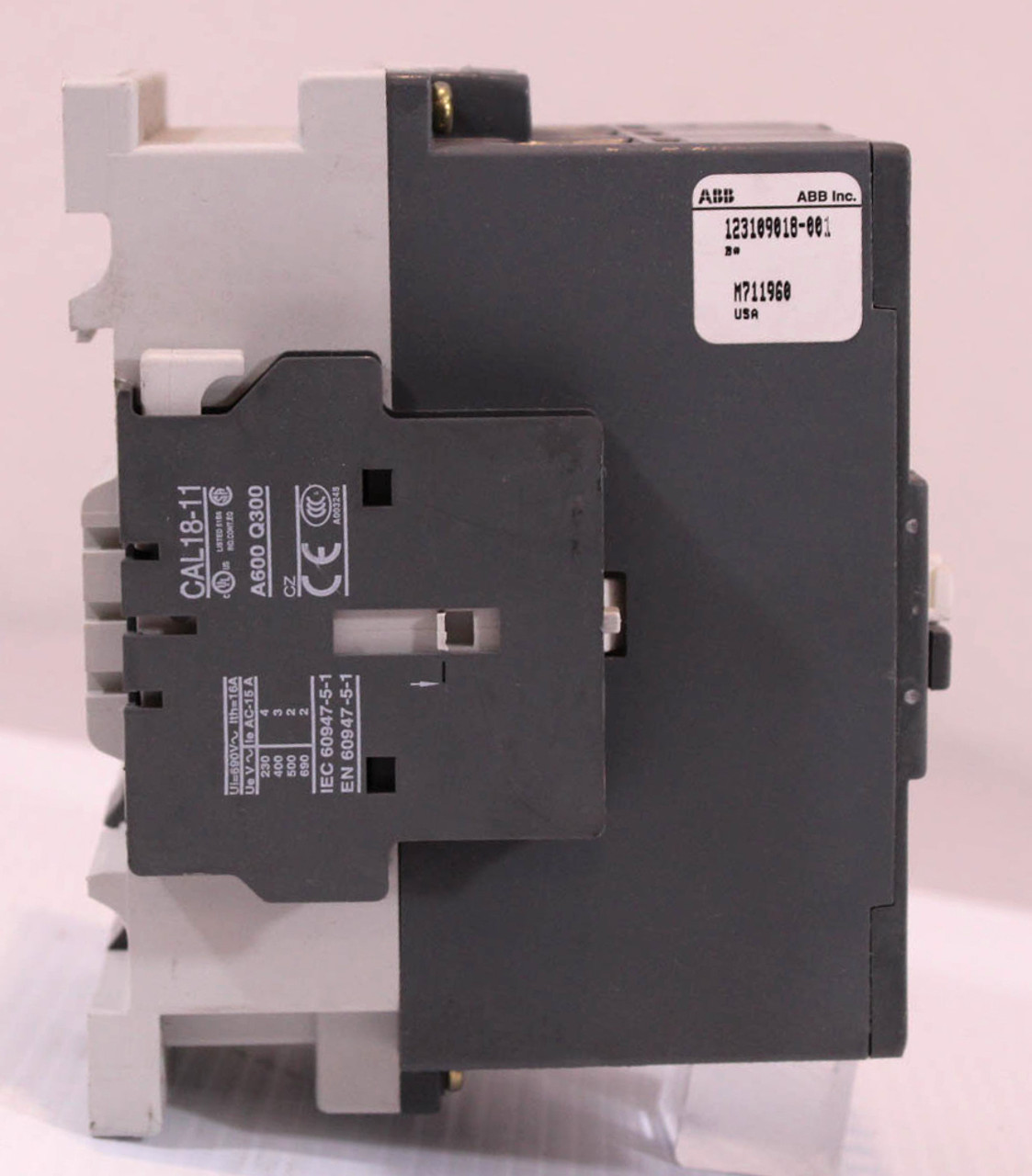 ABB A130-30-11-75 Contactor 200V 50Hz/200-220V 60Hz w/Auxiliary CAL18-11