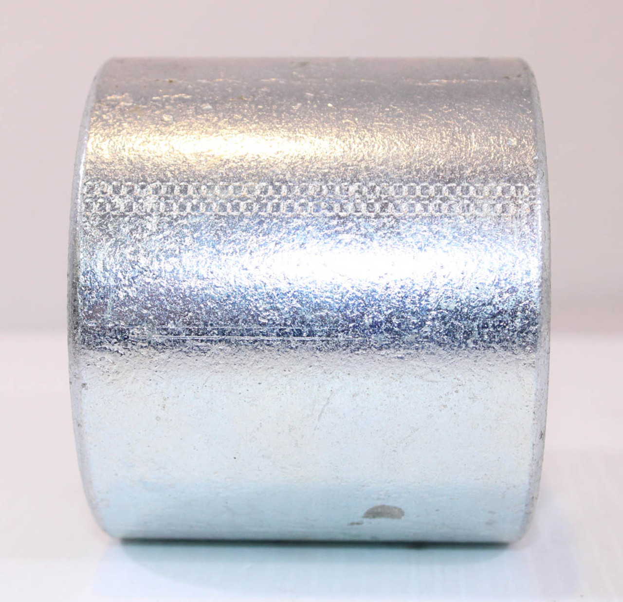 Garvin RC-300 Conduit Threaded Galvanized Steel Coupling Size 3 Inches.