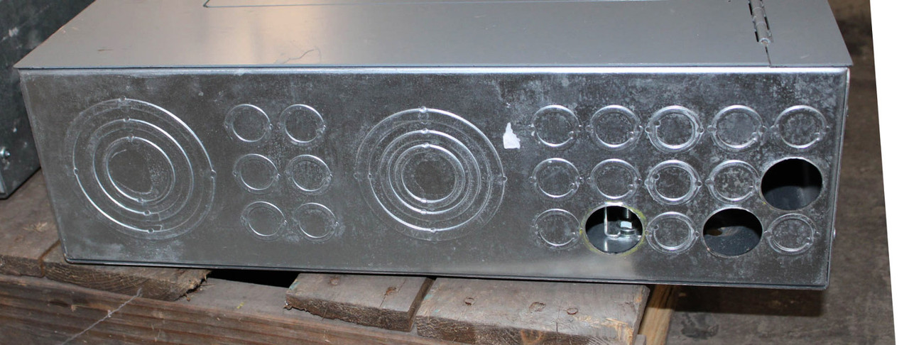 Square D NQ Main Lug Panelboard | 225A | 208Y/120V | 3PH 4W | 54 Spaces | NEMA 1 | NQ29419520364940001