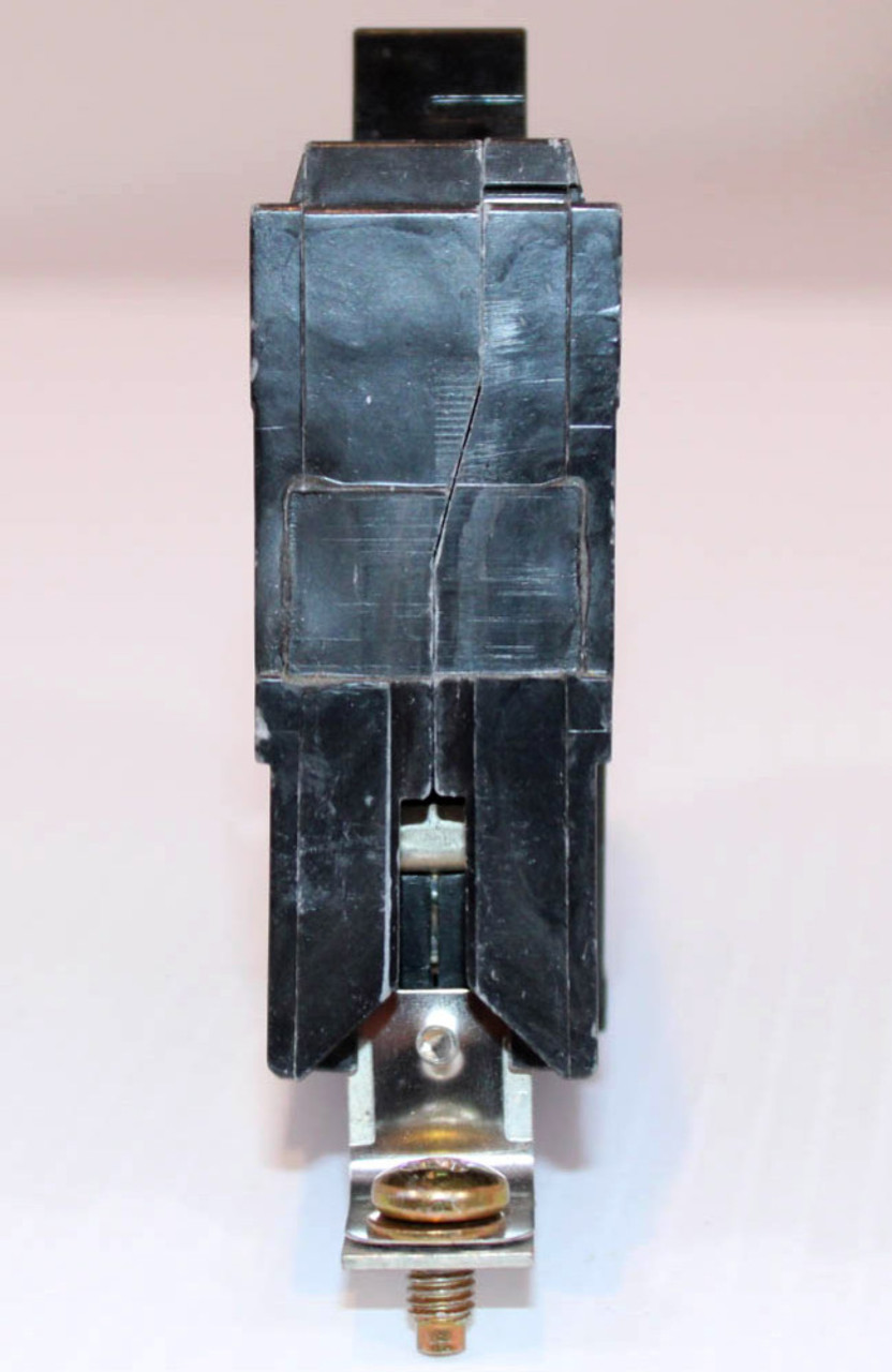 General Electric THHQB1120 Breaker 20A 120/240V 1P 22kA Bolt-On Type THHQB