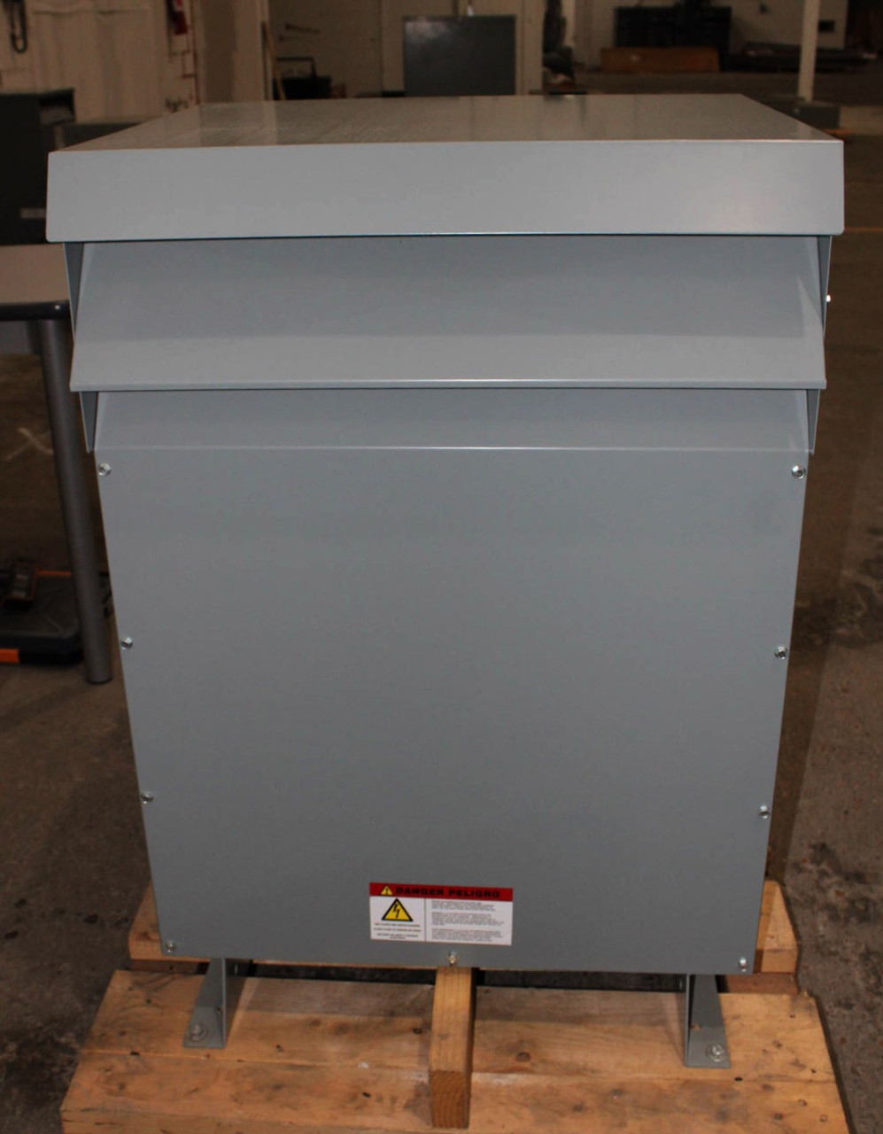 Hammond Power Solutions SG3L0050BE Transformer 50 kVA PV 208V SV 120/240V 1Ph NEMA 3R