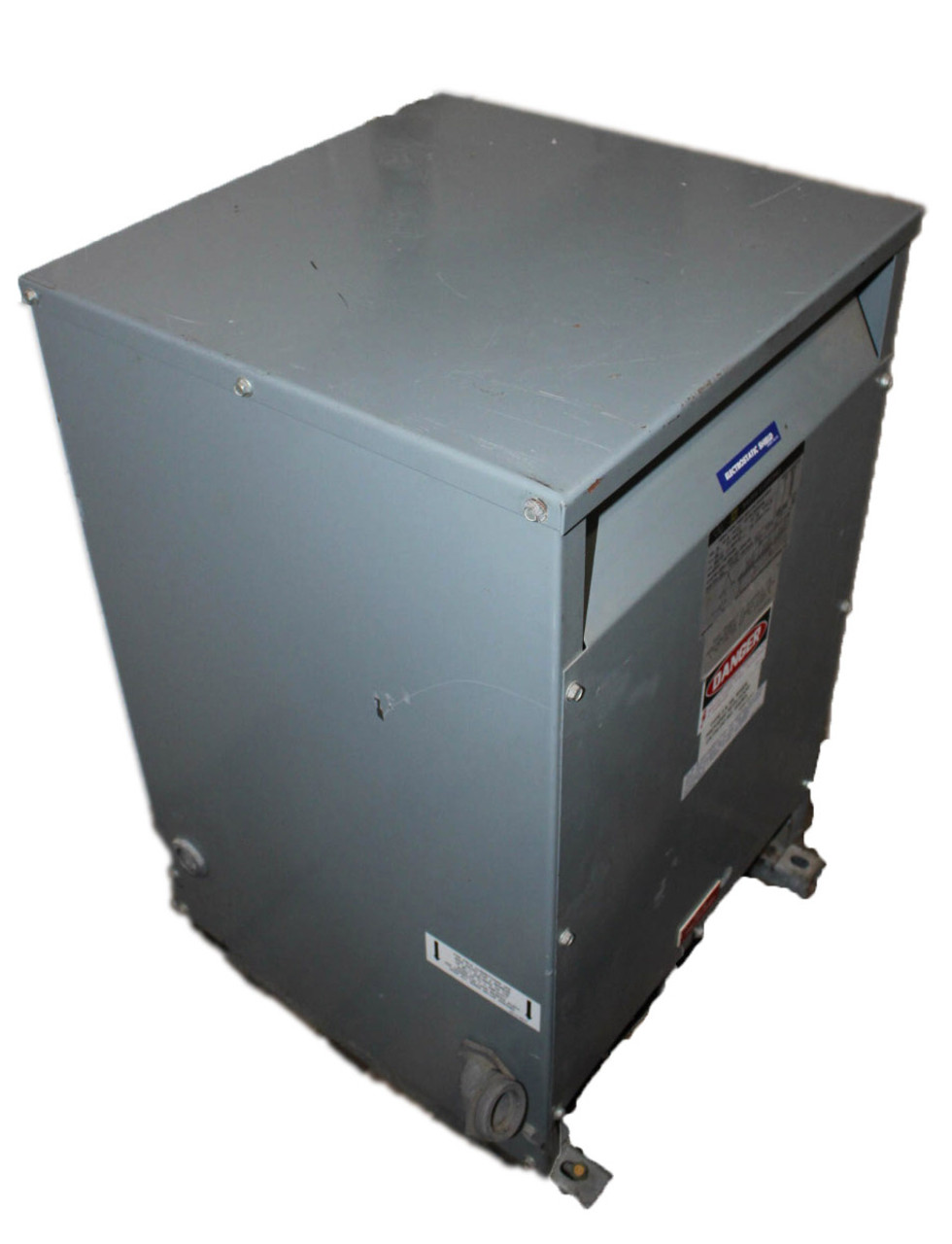 Square D 30T3HFISNL Transformer 30kVA PV 480V SV 208Y/120V 60Hz 3Ph