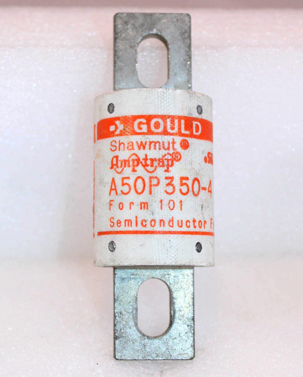 Gould Shawmut A50P350-4 Amp-trap Semiconductor Fuse 350A 500V Form 101