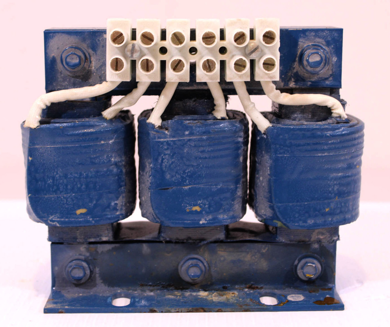 Allen-Bradley 1321-3R25-B Line Reactor 25A 600V 3PH 50/60Hz 1.2mH Open Type
