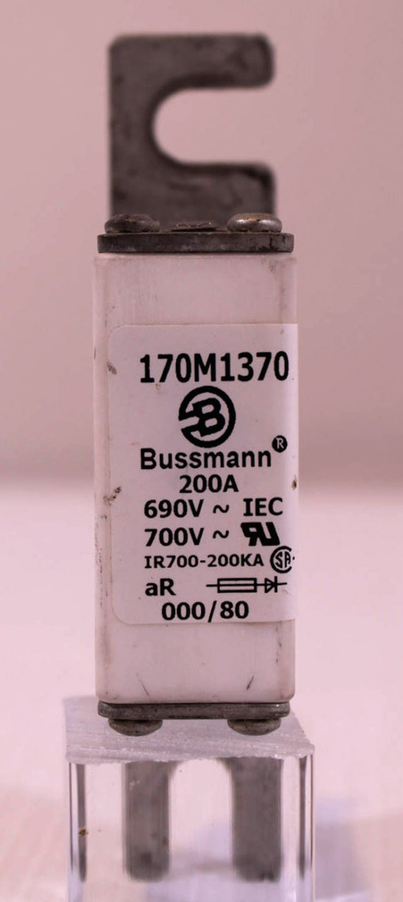 Bussmann 170M1370 Fuse 200A 690V (IEC) 700V (UL) 200 KA