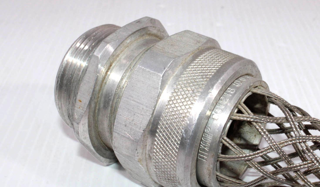 Flexcor CG1218 Wire Mesh Grips Heavy Duty 1-1/2in NPT  w/Straight Male Fitting