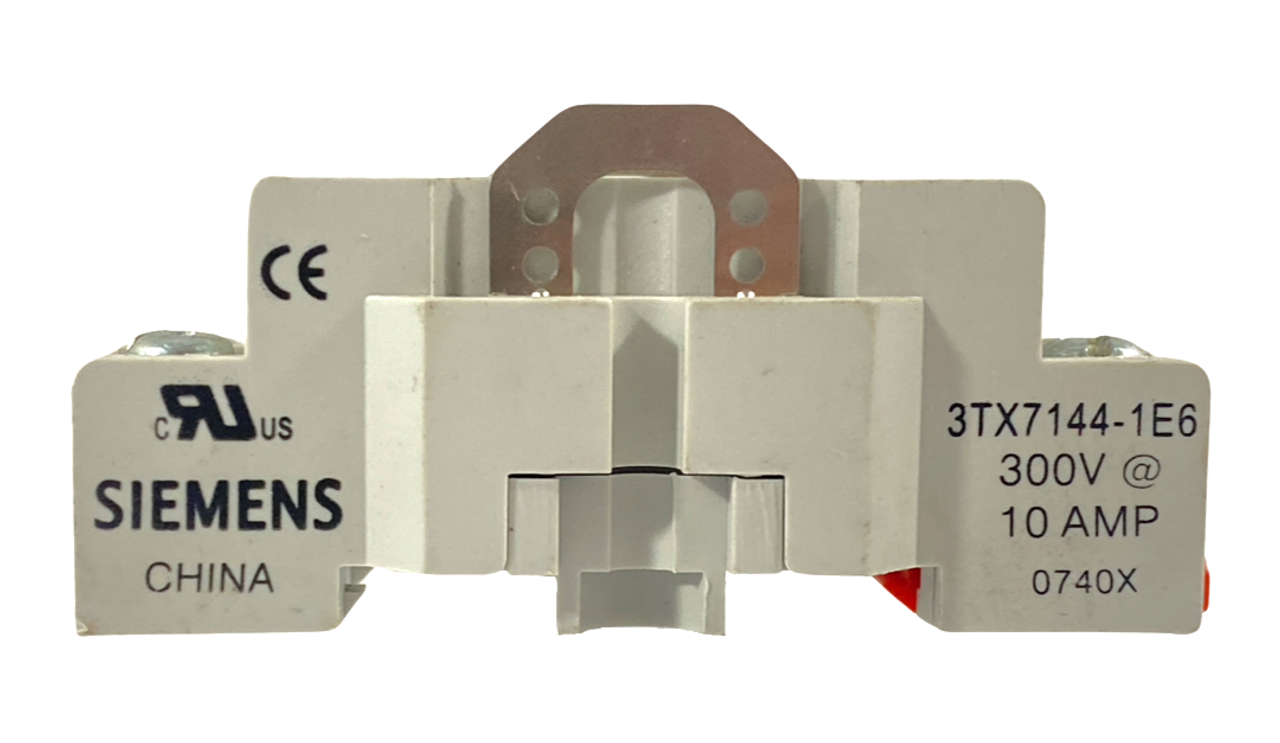 Siemens 3TX7144-1E6 Relay Socket 10A 300V 8 Pin DIN Mount Screw Type