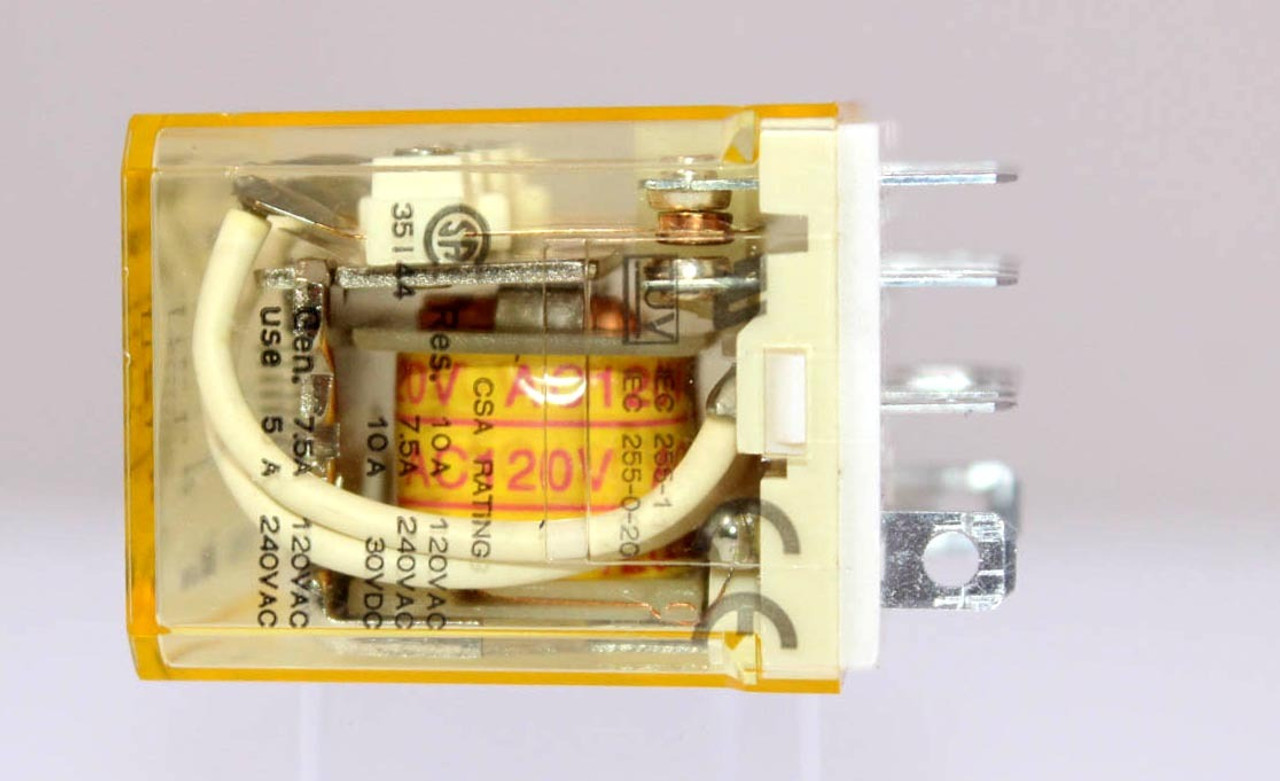 IDEC RH4B-U Relay AC120V 50/60Hz