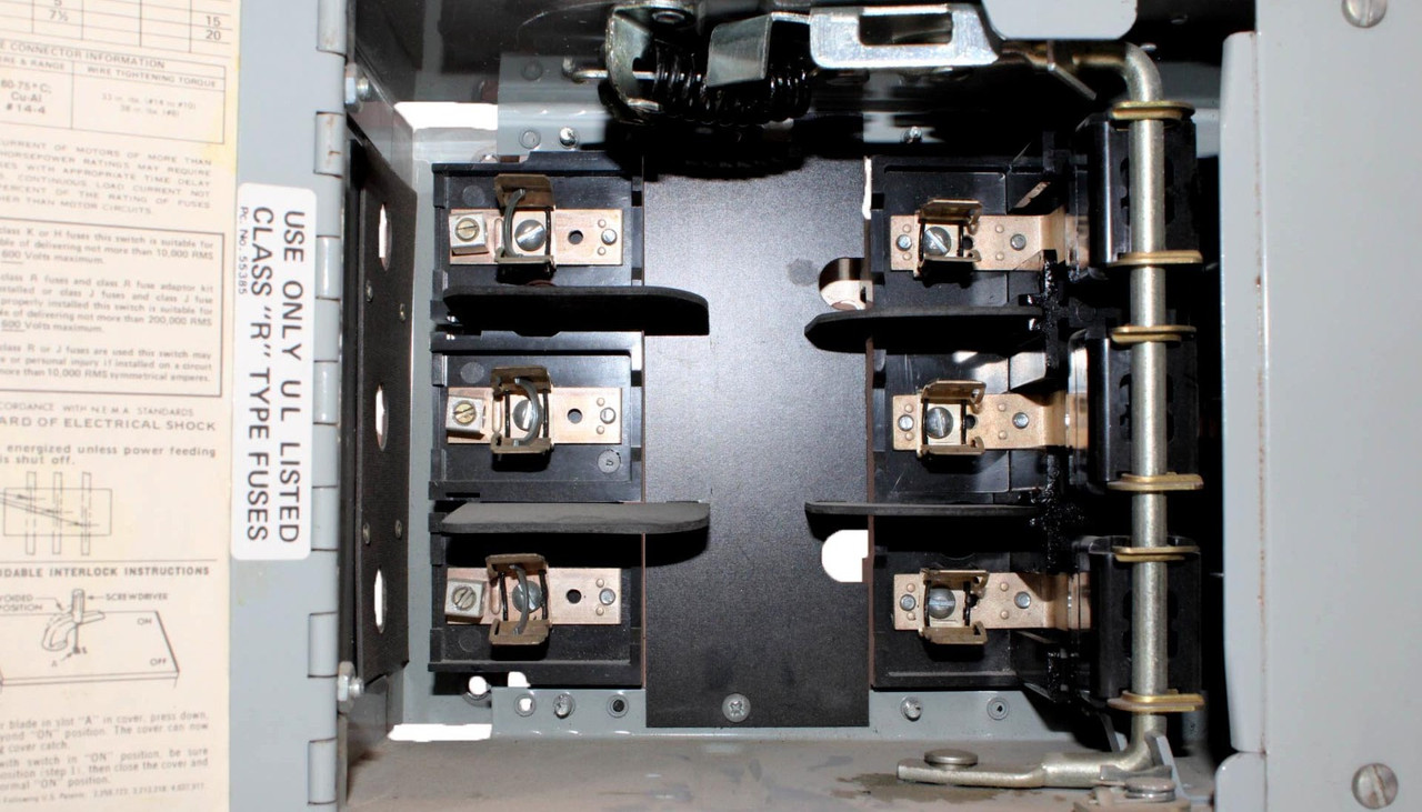 Siemens V7E3611 Fusible Panelboard Switch | 30/30A, 600V, 3-Pole, 3-Phase, Class R Fuse