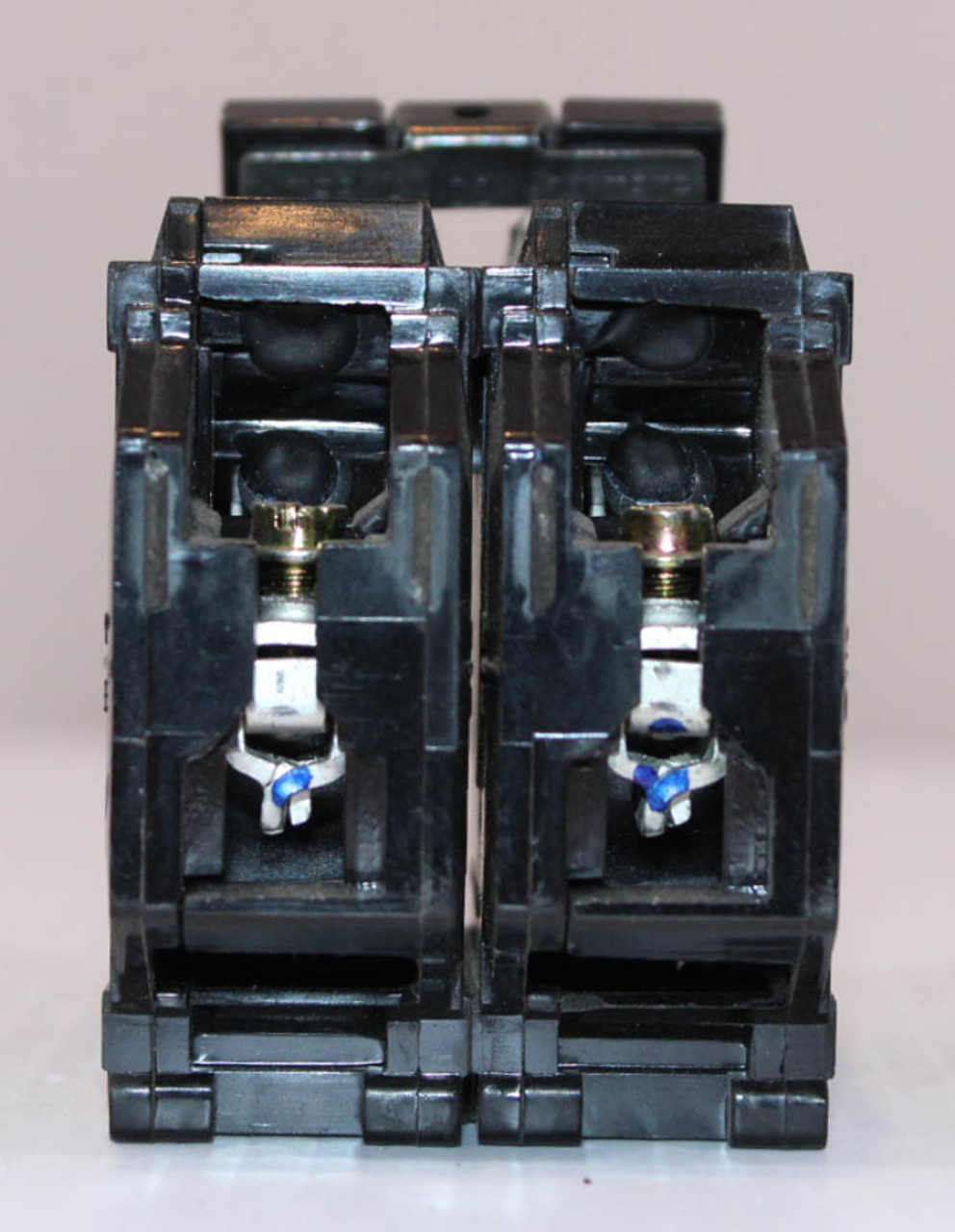 General Electric THQL2120 Breaker 20A 120/240V 2P 1PH 10kA Plug In.