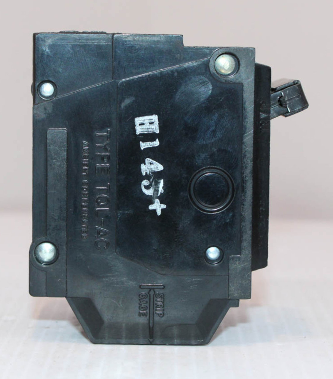 General Electric THQL2120 - Breaker 20A 120/240V 2P 10kA