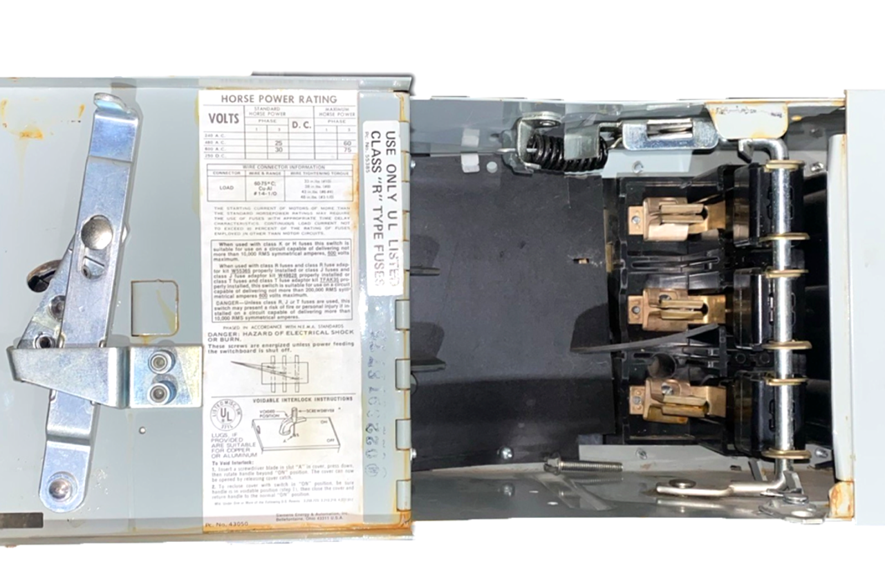 Siemens V7E3633 Fusible Twin Vacu-Break Switch 100A/100A 600V 3 P 3 PH Series A