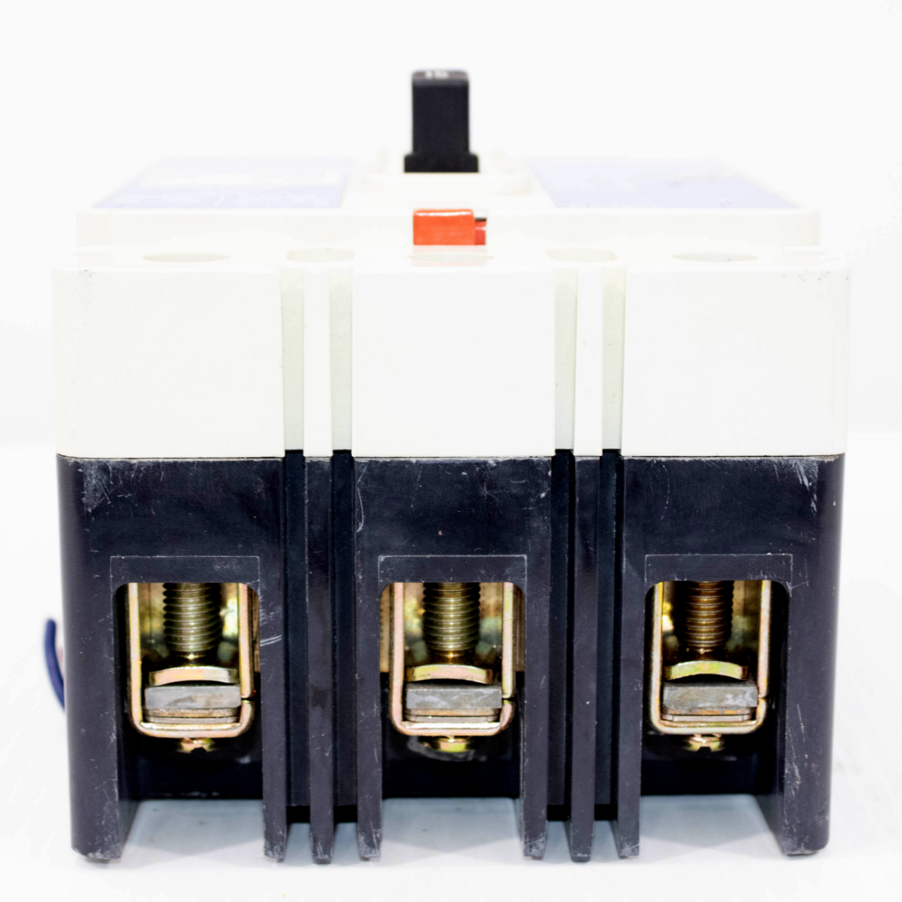 Cutler Hammer FDB3015 Breaker 15A 600V 3P 14KA Thermal Magnetic Long-Time
