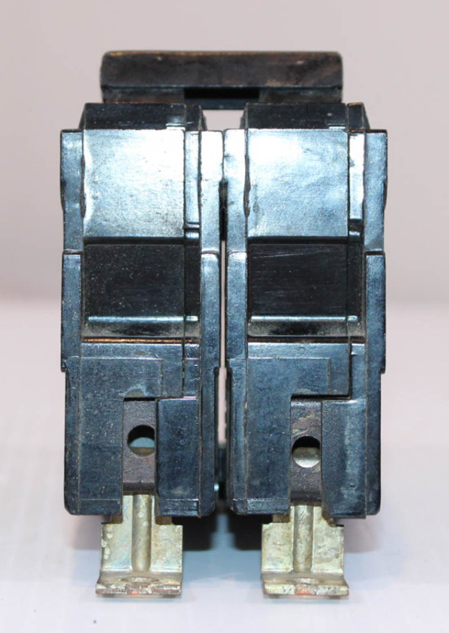 General Electric THQB2120 Breaker 20A 120/240V 10kA 2P Bolt-On