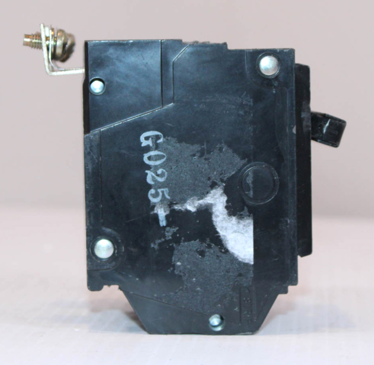 General Electric - THQB2120 Breaker 20A 120/240V 10kA 2P Bolt-On