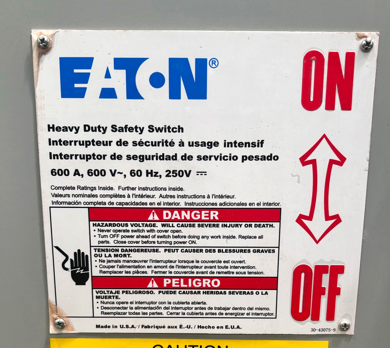 Eaton DH366FRK Safety Switch 600A 600V 3P 3W 200HP NEMA 3R Class H Fusible Heavy Duty