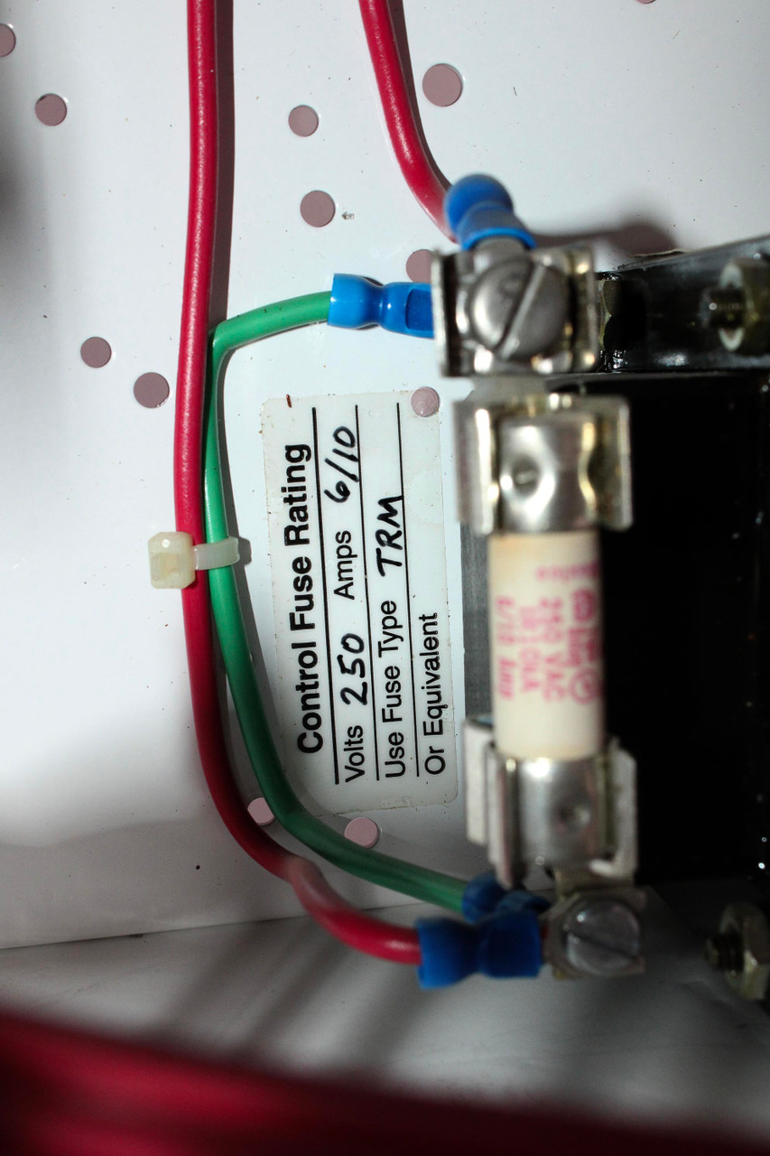 Siemens Model 95 12 Inch MCC Bucket with ED63A030 ITE Breaker 30A 600V 3P 25kA