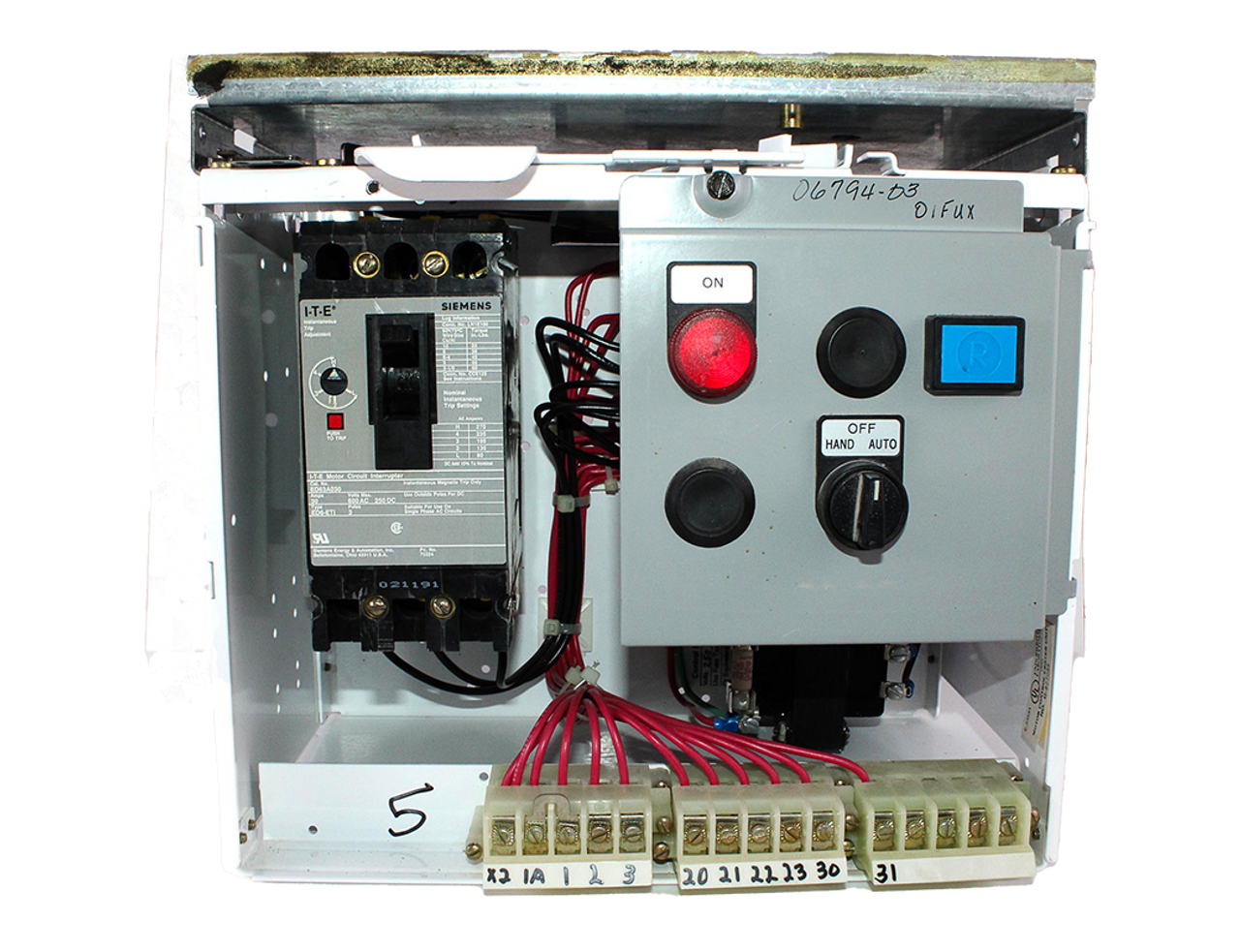 Siemens Model 95 12 Inch MCC Bucket with ED63A030 ITE Breaker 30A 600V 3P 25kA